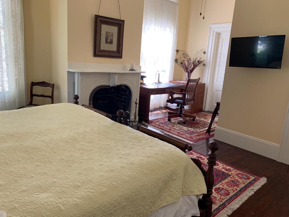 1872 Denham Inn Monticello Ngoại thất bức ảnh