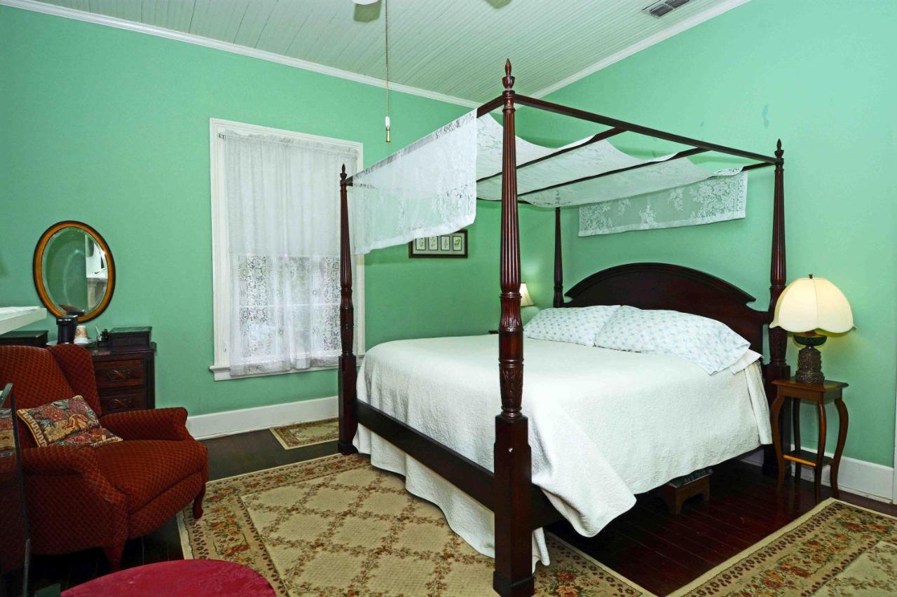 1872 Denham Inn Monticello Ngoại thất bức ảnh
