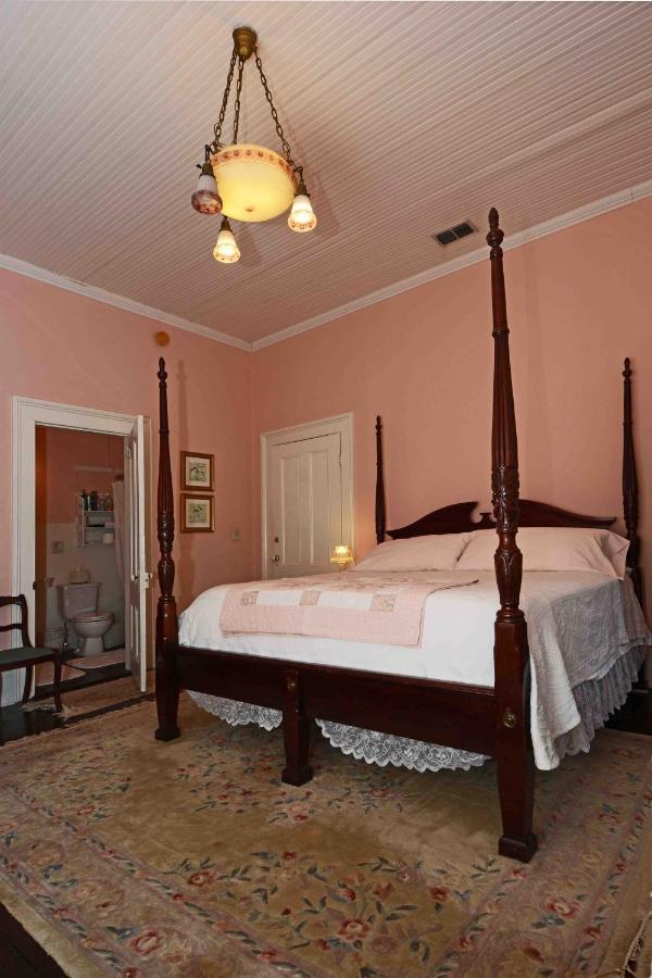 1872 Denham Inn Monticello Ngoại thất bức ảnh