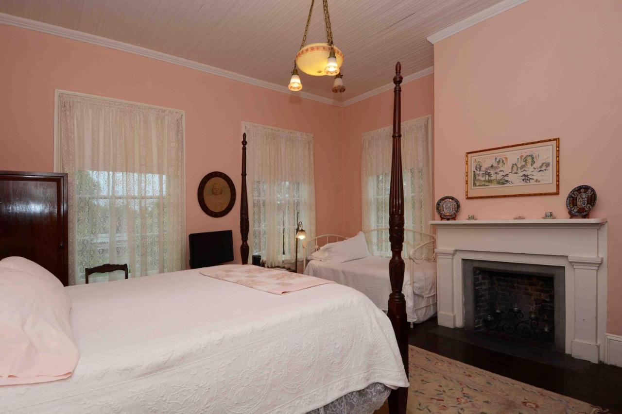 1872 Denham Inn Monticello Ngoại thất bức ảnh
