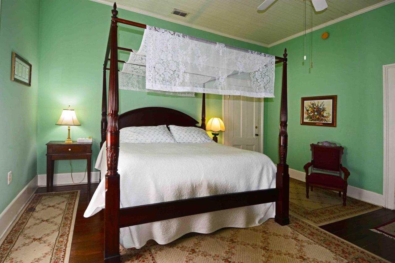1872 Denham Inn Monticello Ngoại thất bức ảnh