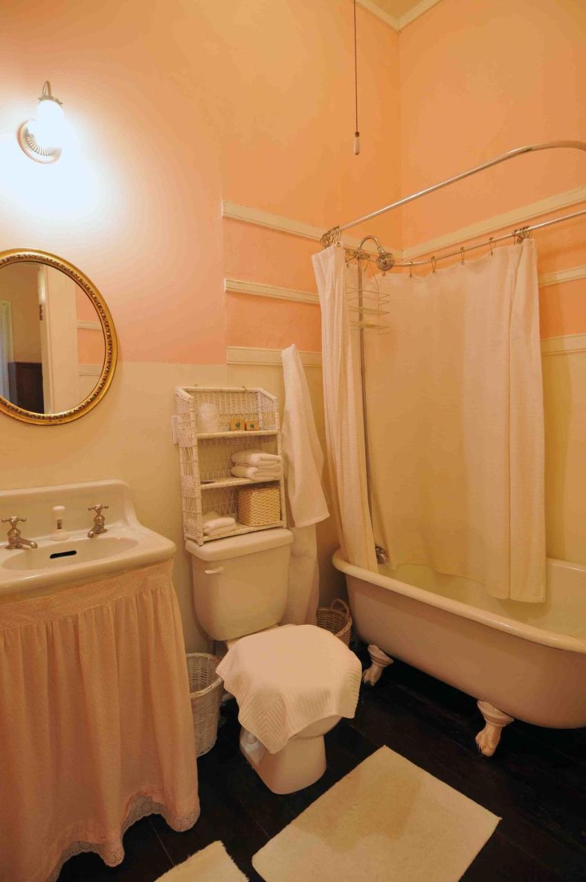 1872 Denham Inn Monticello Ngoại thất bức ảnh
